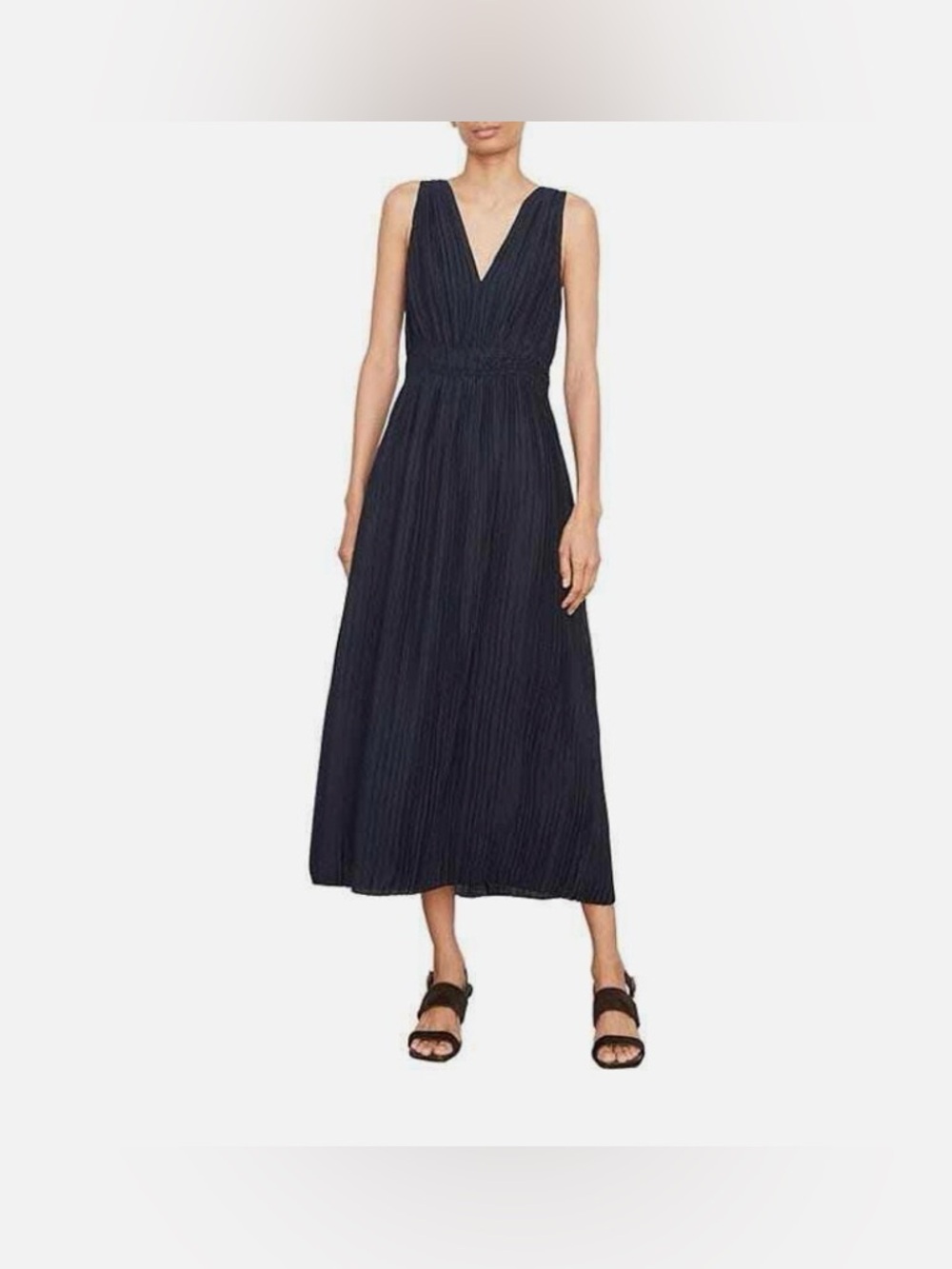 Vince Pleated Double V-Neck Midi Dress
Sleeveless Navy Size S